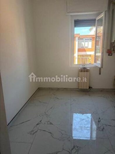 Appartamento bilocale in vendita in Via Cremona, Brescia