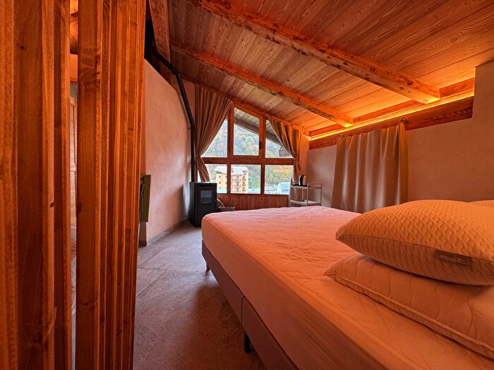 Appartamento quadrilocale in vendita in Via Ruata, Crissolo