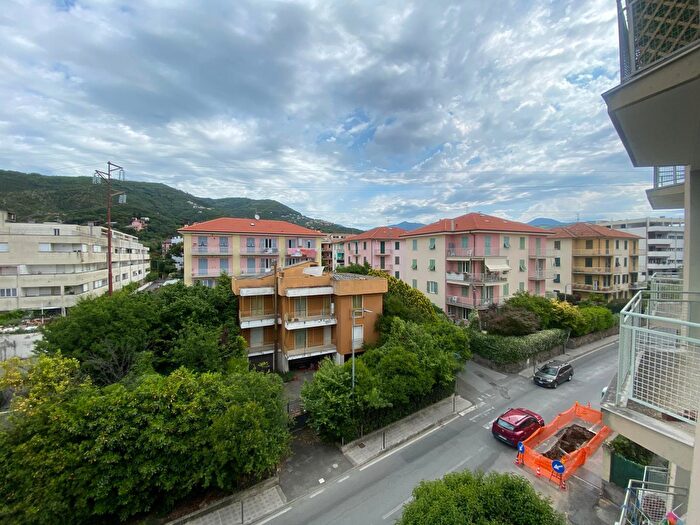 Appartamento con 5 locali in vendita in Via Antica Romana Occidentale, Sestri Levante