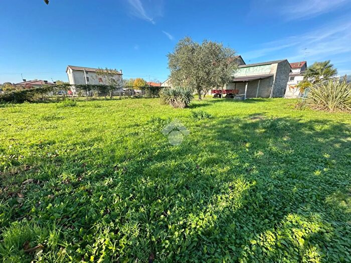 Casa trilocale in vendita in Via Lavariano, Pozzuolo Del Friuli