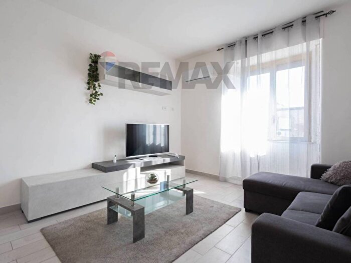 Appartamento quadrilocale in affitto in Via Paolo Orsi, Garibaldi Nesima, Catania