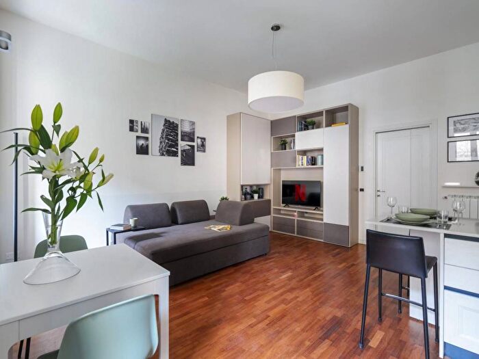 Appartamento bilocale in affitto in Via Melzo, Porta Venezia, Milano