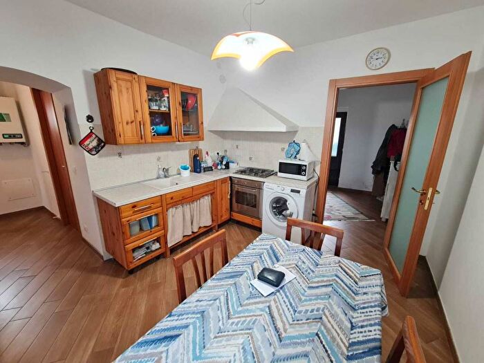 Appartamento con 5 locali in affitto in Via Carli, Gaiazza, Ceranesi