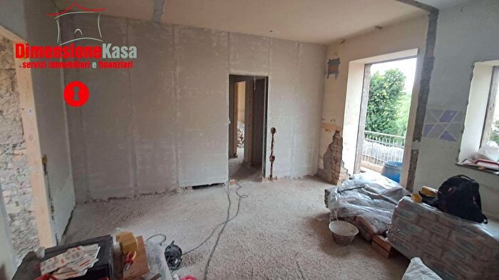 Appartamento trilocale in vendita in Via Giordano Bruno, Nola