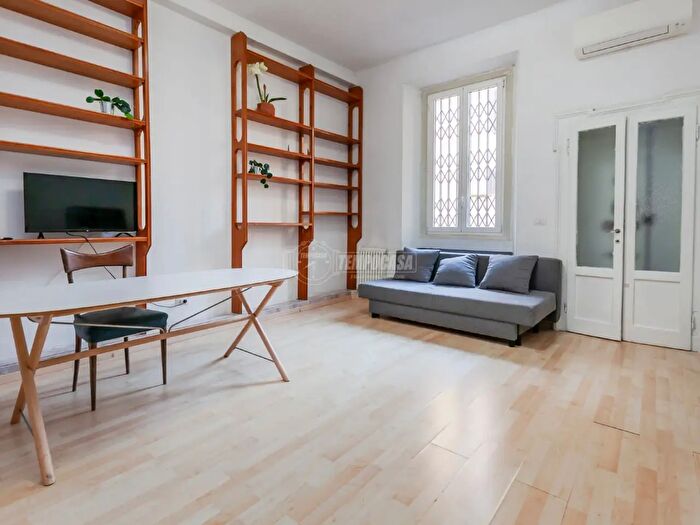 Appartamento bilocale in affitto in Viale Stelvio, Milano