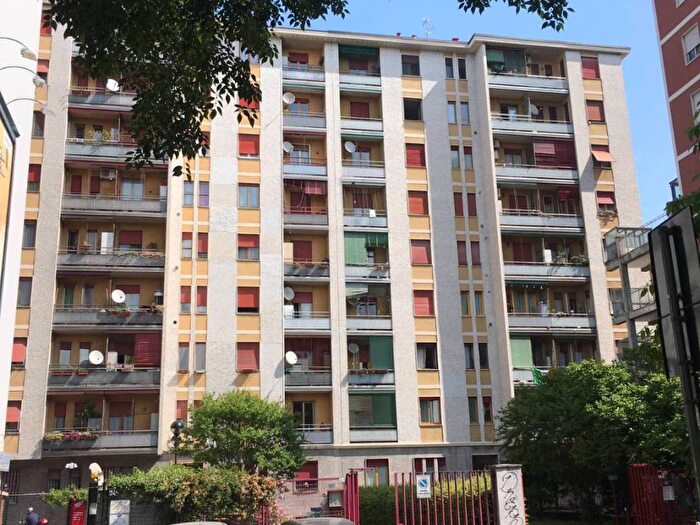 Appartamento bilocale in affitto in Viale Caterina Da Forli', Gambara, Milano