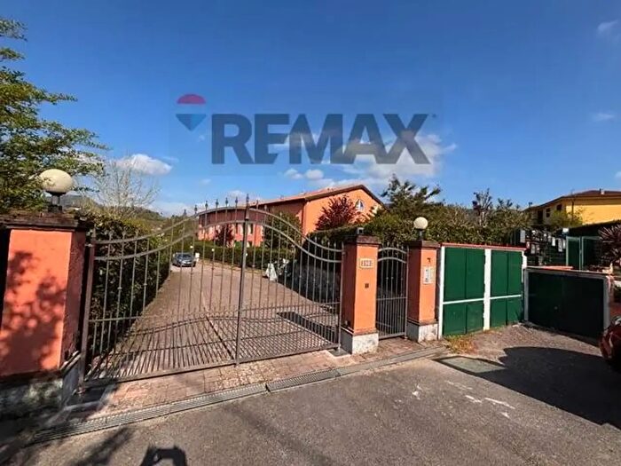 Appartamento bilocale in vendita in Via della Maulina, Lucca