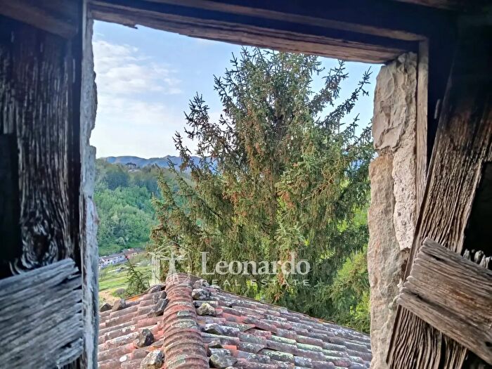 Casa con 5 locali in vendita in Catagnana, Barga