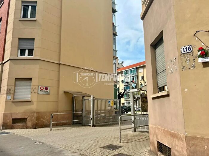 Appartamento in vendita in Via Vincenzo Lancia, Torino