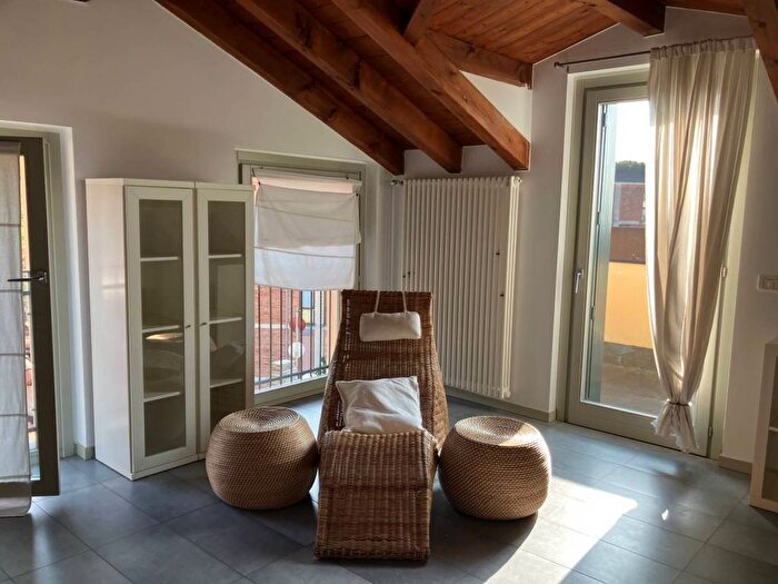 Appartamento bilocale in affitto in Via SantAlessandro, Centro, Bergamo