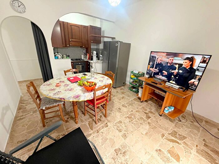 Appartamento trilocale in vendita in Gavi