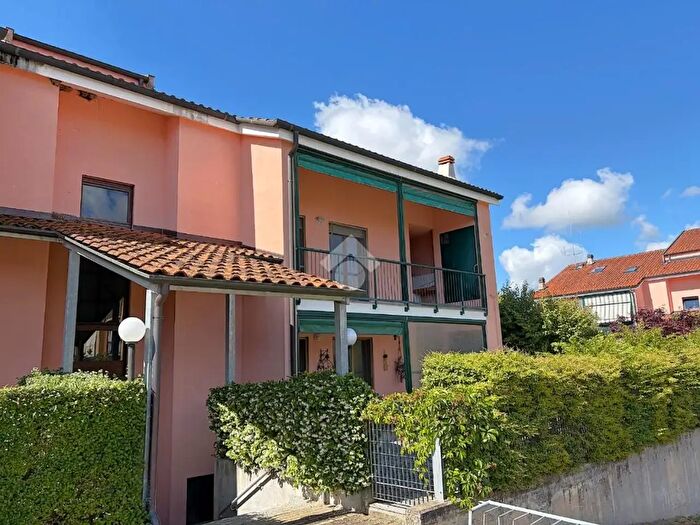 Appartamento con 7 locali in vendita in Via Sangone, Santena