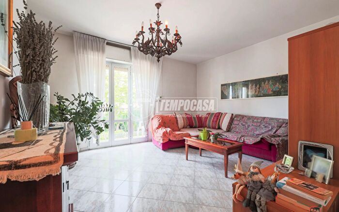 Appartamento con 8 locali in vendita in Viale Tripoli, Rimini