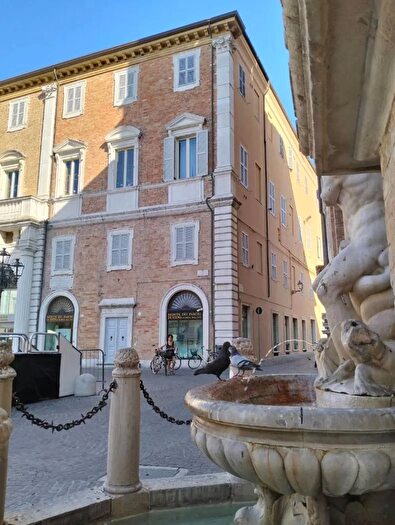 Appartamento monolocale in vendita in Piazza Roma Senigallia, Senigallia