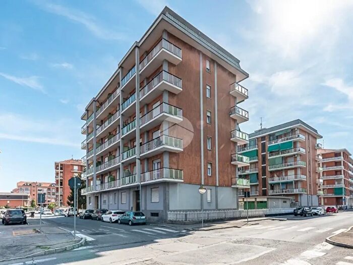 Appartamento quadrilocale in vendita in Via Sassari, Nichelino
