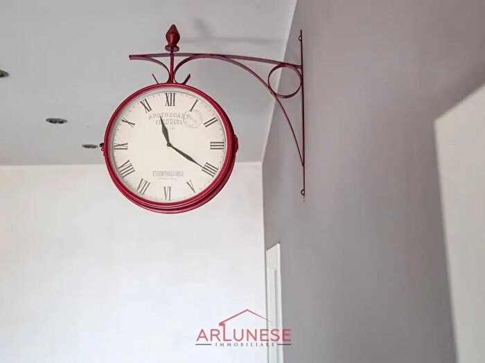 Appartamento trilocale in vendita in Via Mazzali, Arluno