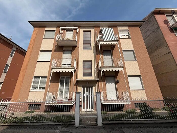 Appartamento quadrilocale in vendita in Via Villavecchia, Casale Monferrato