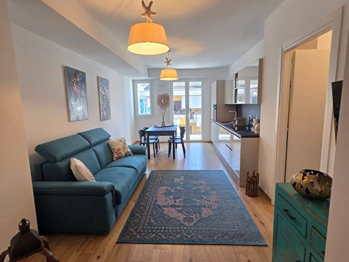 Appartamento bilocale in affitto in Via Alessandro Volta, San Pio, San Benedetto del Tronto