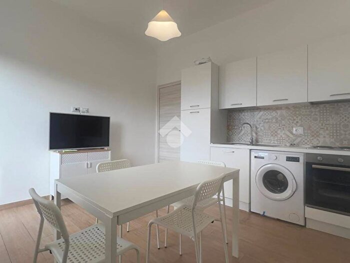 Appartamento trilocale in affitto in Via Antonino Cutroneo, Tremulini Eremo, Reggio Calabria