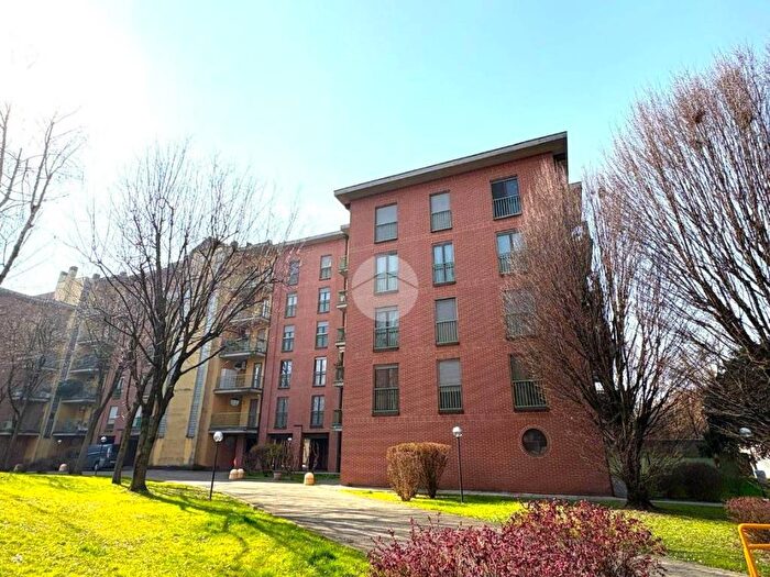 Appartamento trilocale in affitto in VIA GIUSEPPE DI VITTORIO, Centro, Settimo Milanese