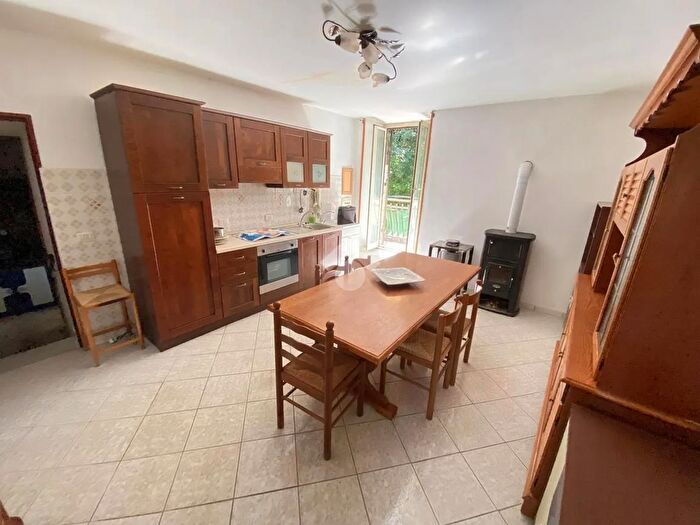 Appartamento quadrilocale in vendita in Corso Giuseppe Garibaldi, Vignanello