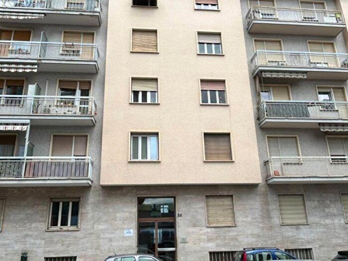 Appartamento bilocale in affitto in Via Asiago, Pozzo Strada, Torino