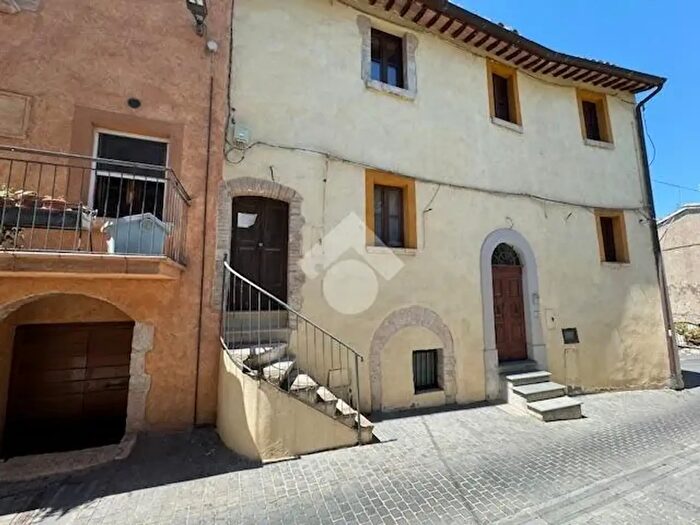 Casa monolocale in vendita in Via della Cura, Giano Dell'Umbria