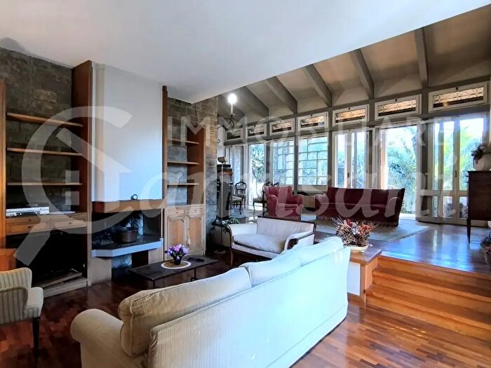 Casa con 14 locali in vendita in Via dei Cappuccini, Firenze