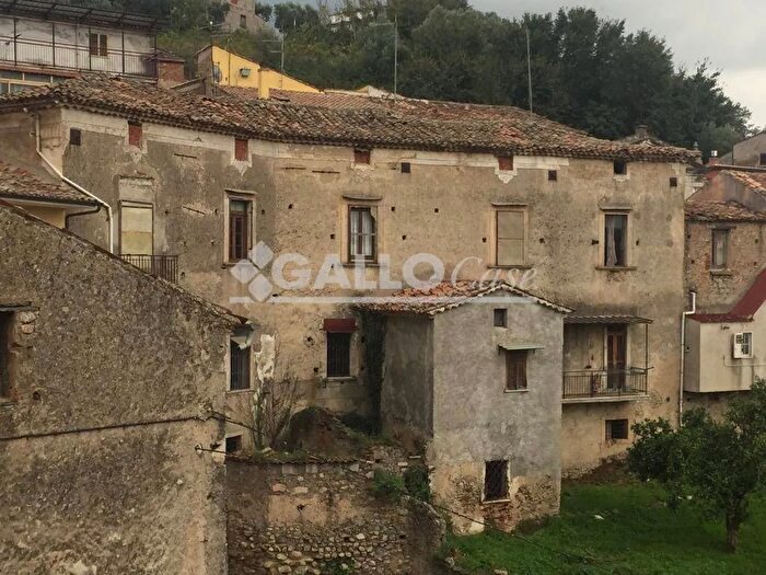 Casa con 14 locali in vendita in Via Porta Piana Cosenza, Cosenza