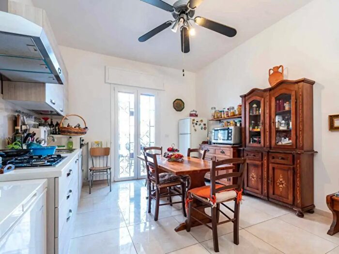 Appartamento quadrilocale in vendita in Via Capaci, Roma