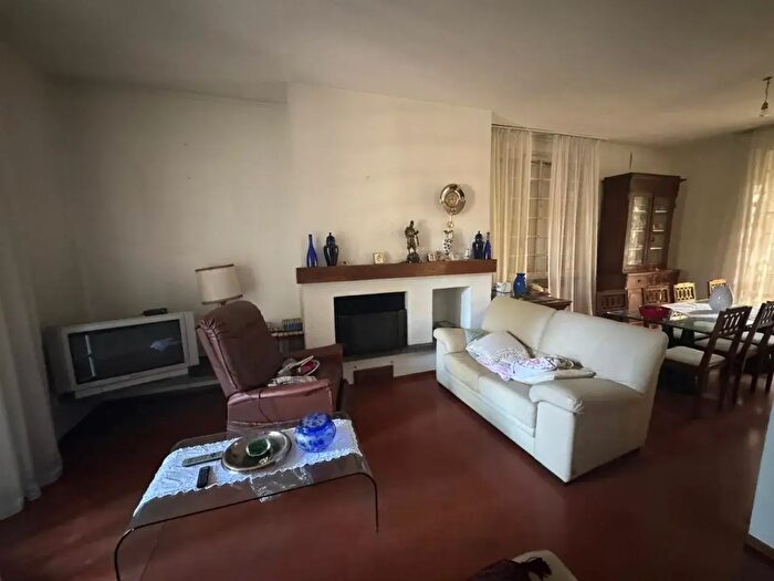 Casa con 5 locali in vendita in Via Fratelli Rosselli, Bibbiano