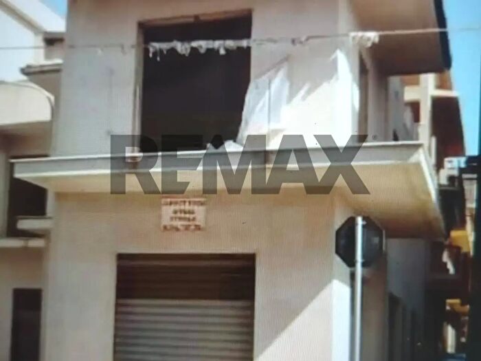 Casa trilocale in vendita in Via Ettore Romagnoli Snc, Gela