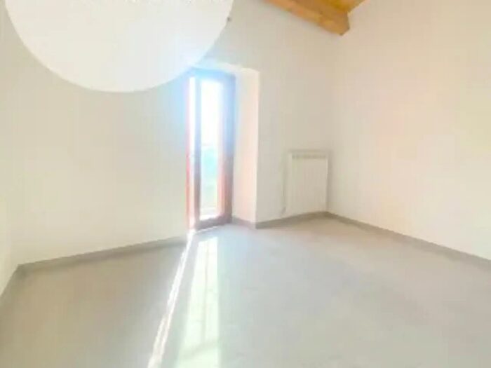 Casa con 5 locali in vendita in Via Monte Maino, Pizzoli