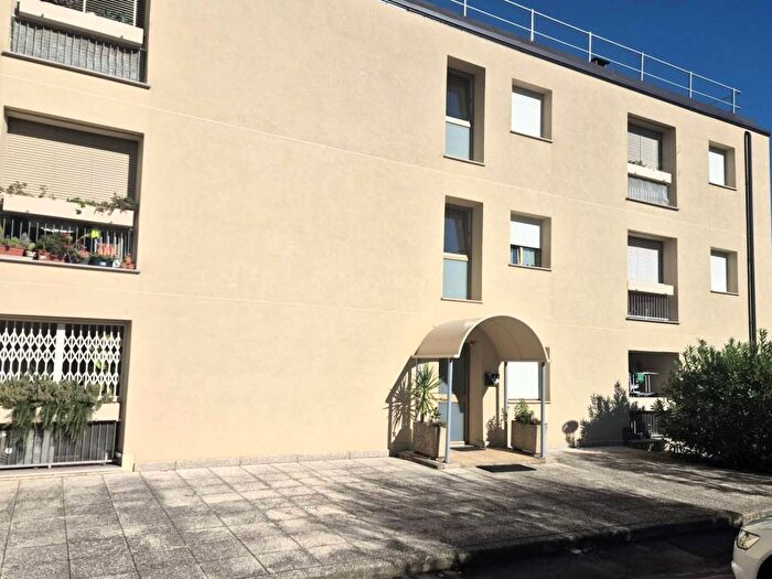 Appartamento trilocale in affitto in Via Luigi Salvatorelli, Ferro di Cavallo, Perugia