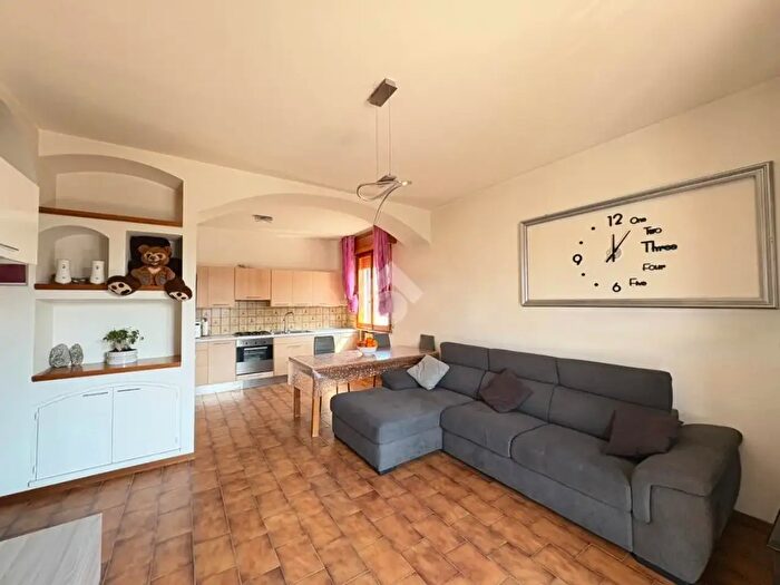 Appartamento quadrilocale in vendita in Via Victor Hugo, Verucchio