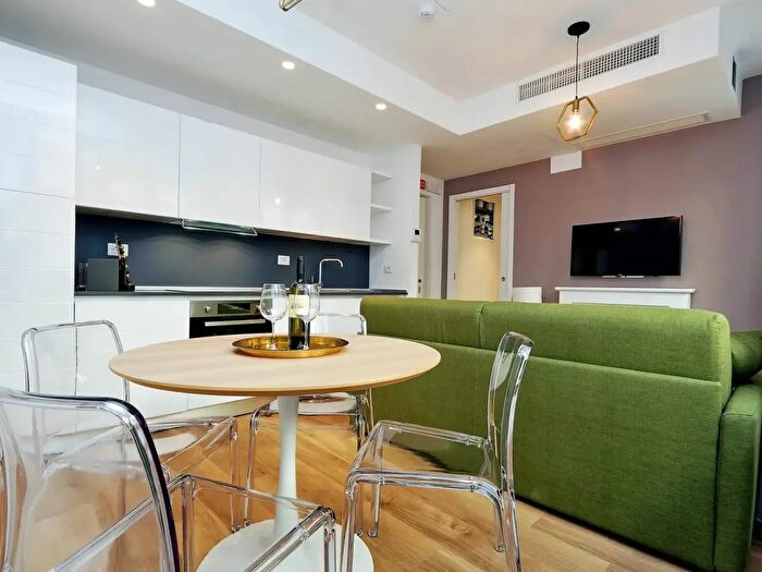 Appartamento monolocale in affitto in Via Flavia, Roma