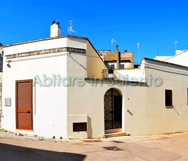 Casa bilocale in vendita in Gagliano Del Capo