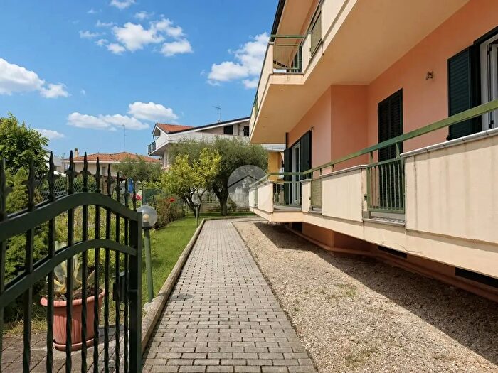 Appartamento quadrilocale in vendita in Via Nazionale Adriatica, Roseto Degli Abruzzi