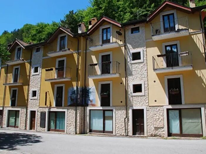 Appartamento trilocale in vendita in Via Guglielmo Marconi, Rocca Pia
