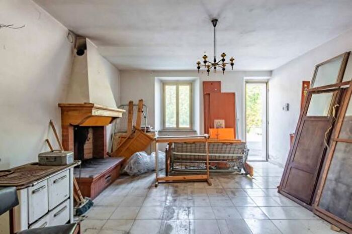 Casa monolocale in vendita in Via Forno, San Benedetto Val Di Sambro