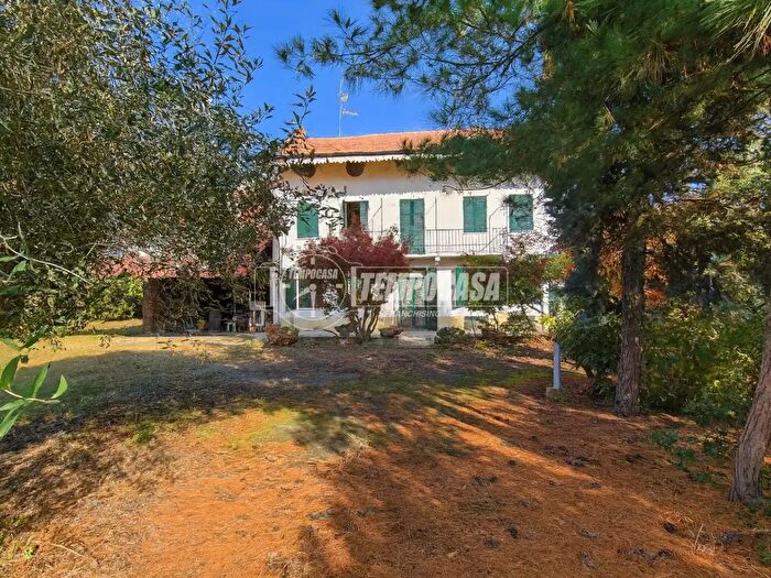 Casa con 5 locali in vendita in Corso Santo Ignazio da Santhiá, Santhia'