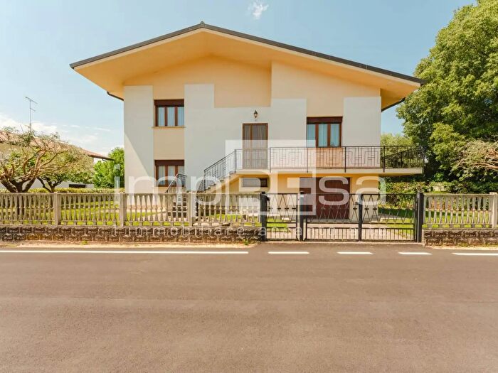Casa con 6 locali in vendita in Via Casarine, Santa Lucia Di Piave