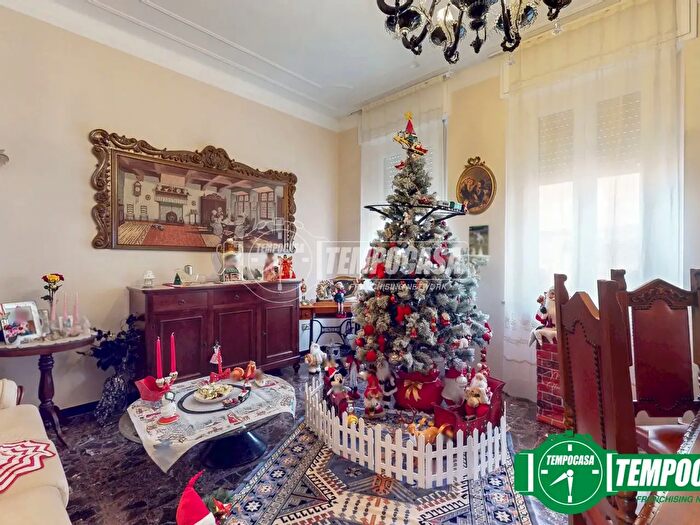 Appartamento quadrilocale in vendita in Via Felice Cavallotti, Valenza