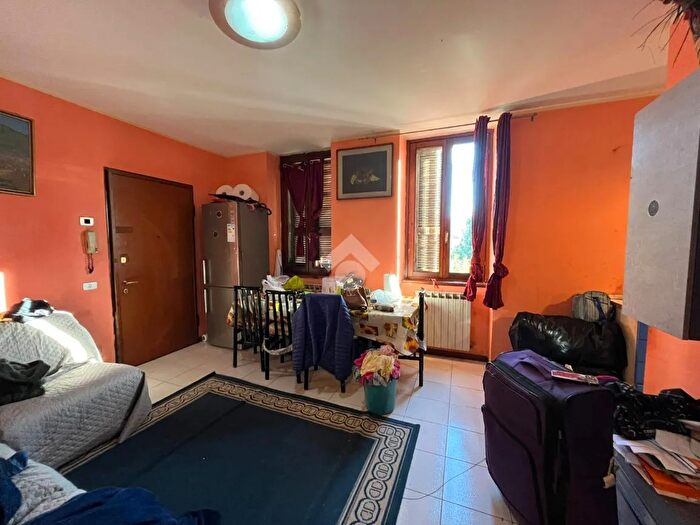 Appartamento trilocale in vendita in Via C Battisti, Chiuduno