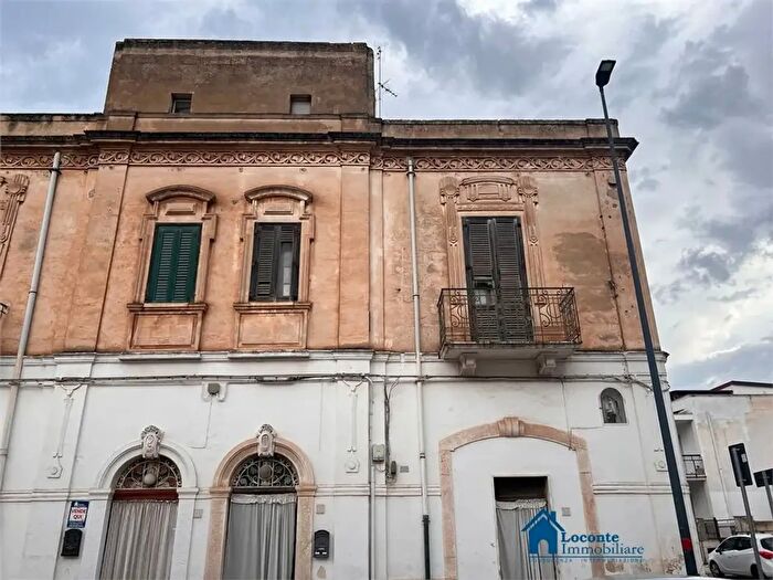 Casa quadrilocale in vendita in Cellamare