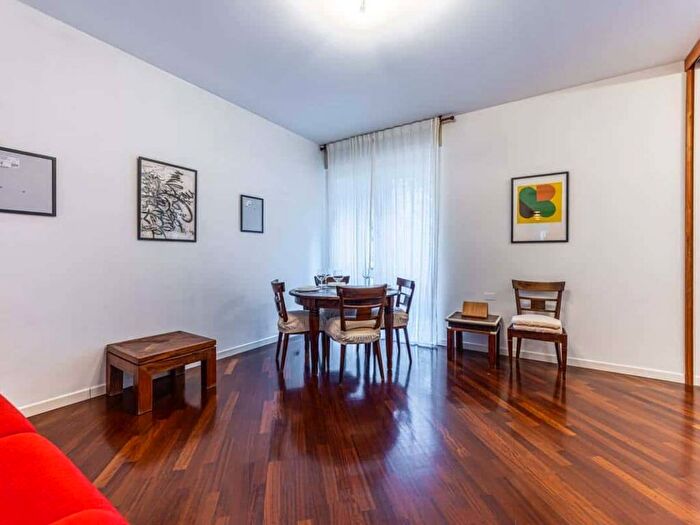 Appartamento trilocale in affitto in Via Emanuele Filiberto, Sempione, Milano
