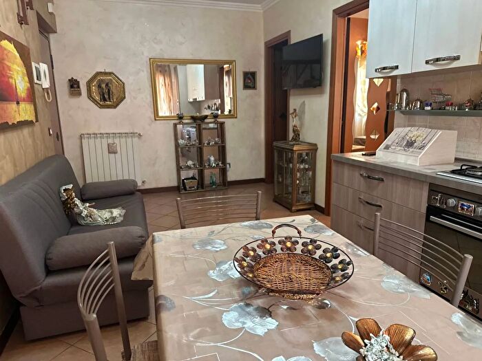 Appartamento trilocale in vendita in Via Colle Fiorito, Guidonia Montecelio