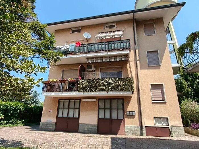 Appartamento bilocale in vendita in Via Beretta Andina, Costa Masnaga
