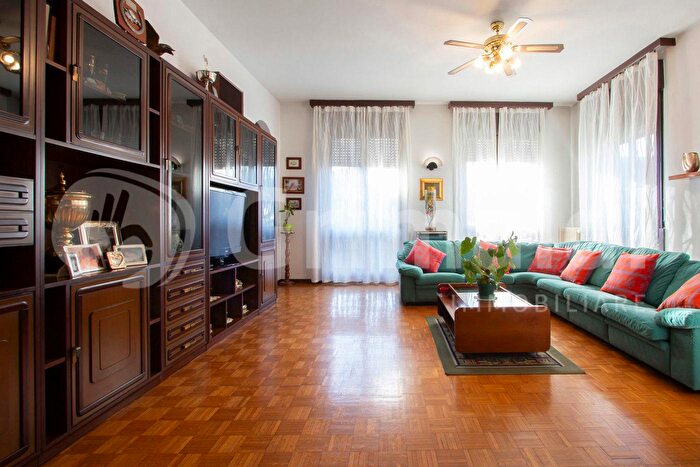 Casa trilocale in vendita in Via Carlo Carrà, Milano