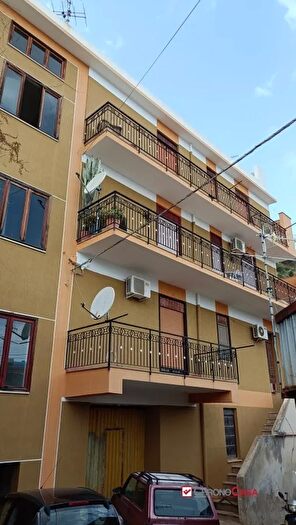 Appartamento trilocale in vendita in Larderia Inferiore, Messina